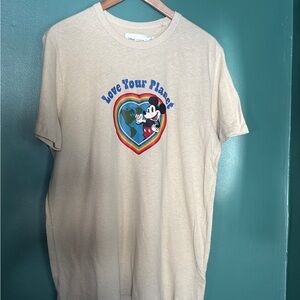 Coach Disney Beige T-Shirt - Mickey Mouse Love Your Planet